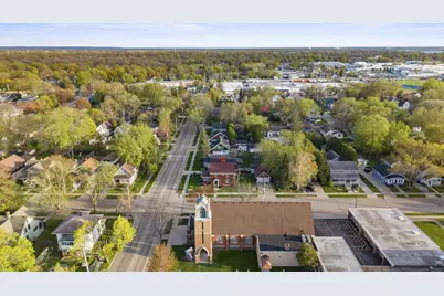 1305 Lawrence Street, Appleton, WI 54914 - Photo 63