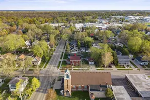 1305 Lawrence St, Appleton, WI 54914 - Photo 63