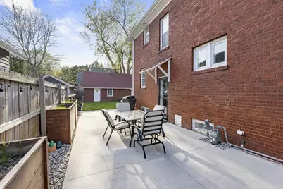 1305 Lawrence Street, Appleton, WI 54914 - Photo 53