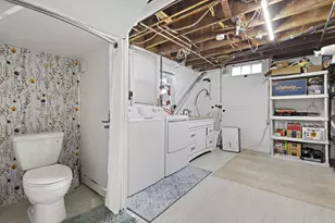 1305 Lawrence St, Appleton, WI 54914 - Photo 39