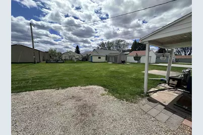 124 Cecil Street, Neenah, WI 54952 - Photo 11