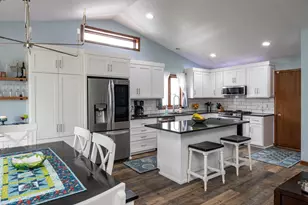 N1734 Hot Springs Ct, Greenville, WI 54942 - Photo 17