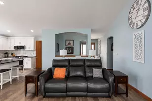 N1734 Hot Springs Ct, Greenville, WI 54942 - Photo 13