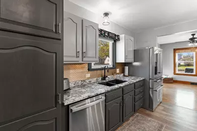 722 E Kimberly Avenue, Kimberly, WI 54136 - Photo 15