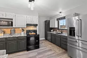 722 E Kimberly Ave, Kimberly, WI 54136 - Photo 13