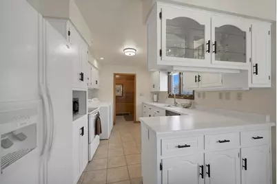 1318 Oregon Street, Green Bay, WI 54303 - Photo 11