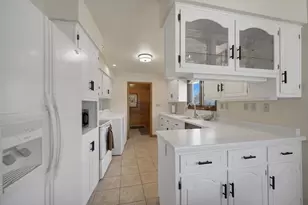 1318 Oregon St, Green Bay, WI 54303 - Photo 11