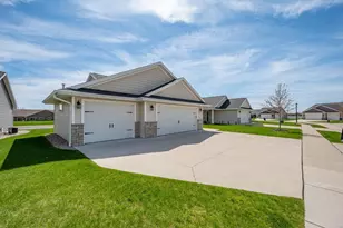 829 Sharon Ln, Pulaski, WI 54162 - Photo 41