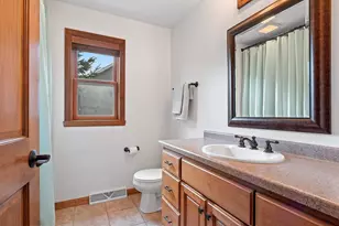 2460 Warm Meadows Dr, Green Bay, WI 54303 - Photo 23
