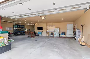 2460 Warm Meadows Dr, Green Bay, WI 54303 - Photo 41
