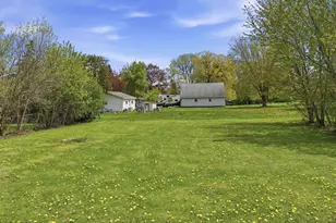 400 Dakota St, Oshkosh, WI 54902 - Photo 29