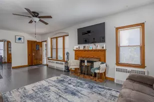 714 N Oneida St, Appleton, WI 54911 - Photo 3