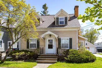 714 N Oneida Street, Appleton, WI 54911 - Photo 1