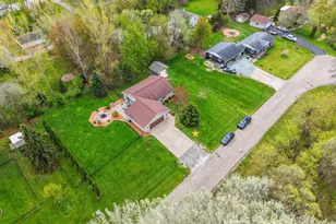 5023 Country Breeze Ln, Larsen, WI 54947 - Photo 29