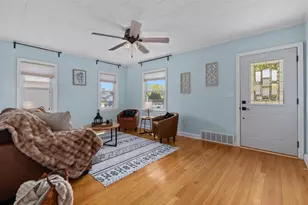 672 W 8th Ave, Oshkosh, WI 54902 - Photo 13