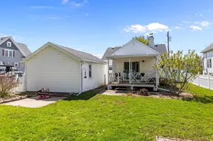 672 W 8th Ave, Oshkosh, WI 54902 - Photo 27