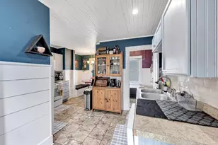 1104 13th Ave, Green Bay, WI 54304 - Photo 9