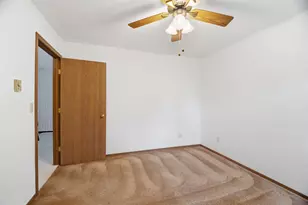 940 Babcock St, Neenah, WI 54956 - Photo 17