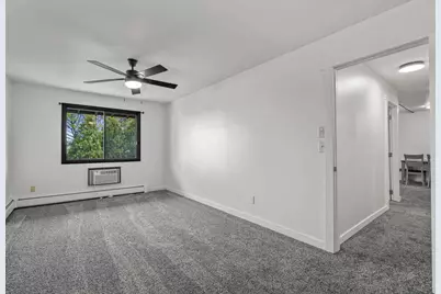 2686 Humboldt Road #14, Green Bay, WI 54311 - Photo 15