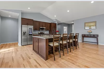 1765 Honor Street, Neenah, WI 54956 - Photo 9