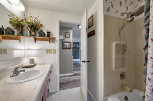 939 Alta St, Green Bay, WI 54313 - Photo 13