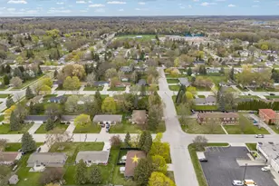 939 Alta St, Green Bay, WI 54313 - Photo 45