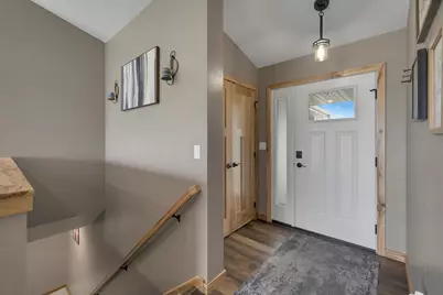 1724 Bridge Port Circle, De Pere, WI 54115 - Photo 3