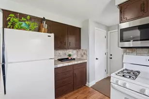 1465 Guns St, Green Bay, WI 54311 - Photo 13