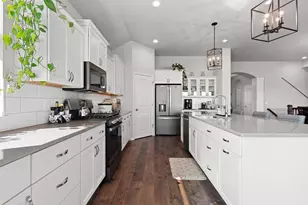 2650 Orion Trl, Green Bay, WI 54311 - Photo 9