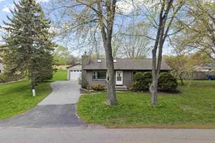 607 Hunters Point Rd, Neenah, WI 54956 - Photo 29