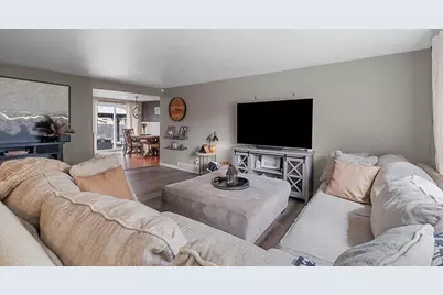 980 Mancel Lane, Green Bay, WI 54304 - Photo 5