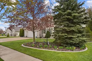 1644 Pendleton Rd, Neenah, WI 54956 - Photo 3