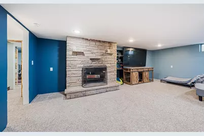 801 Bomier Street, De Pere, WI 54115 - Photo 21