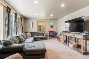 801 Bomier St, De Pere, WI 54115 - Photo 9