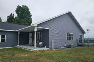 7968 W Herzog Rd, Iron Mountain, MI 49801 - Photo 3