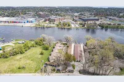 450 Campbell Road #C2, Oshkosh, WI 54902 - Photo 17