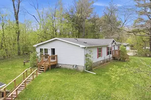 E1775 Garfield Ln, Waupaca, WI 54981 - Photo 45