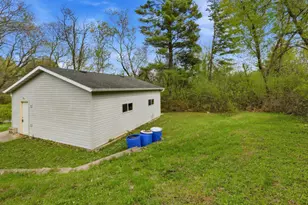 E1775 Garfield Ln, Waupaca, WI 54981 - Photo 37