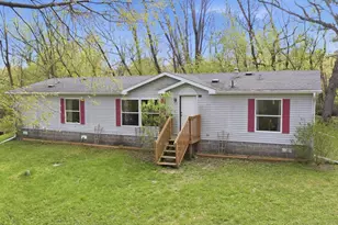 E1775 Garfield Ln, Waupaca, WI 54981 - Photo 43