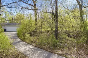 E1775 Garfield Ln, Waupaca, WI 54981 - Photo 27