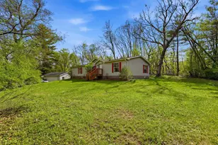 E1775 Garfield Ln, Waupaca, WI 54981 - Photo 33