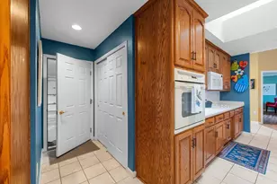 1692 Twin Lakes Cir, Green Bay, WI 54311 - Photo 27