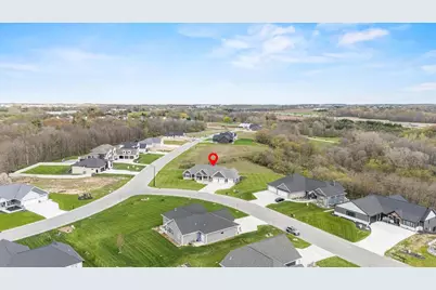 2685 Creekwood Circle, Green Bay, WI 54311 - Photo 71
