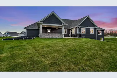 2685 Creekwood Circle, Green Bay, WI 54311 - Photo 53