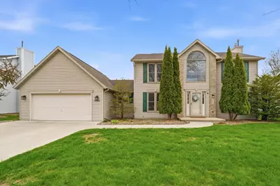 1601 E Meadow Grove Boulevard, Appleton, WI 54915 - Photo 1