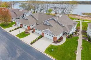 2617 Bay Harbor Cir, Green Bay, WI 54304 - Photo 5