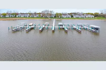 2617 Bay Harbor Circle #4, Green Bay, WI 54304 - Photo 13