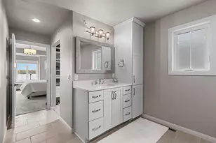 2617 Bay Harbor Cir, Green Bay, WI 54304 - Photo 51