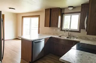 2564 Landler St, Green Bay, WI 54313 - Photo 13