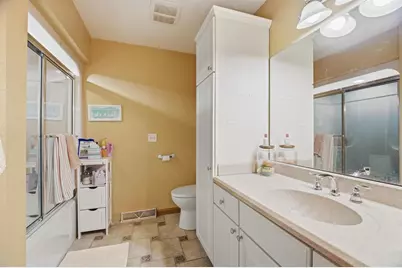 412 Ledgewood Drive, Fond du Lac, WI 54937 - Photo 25
